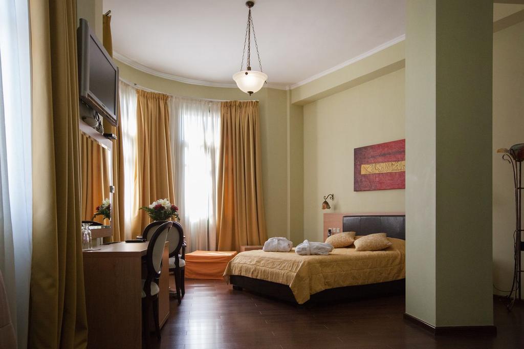 Ermionio Hotel コザニ エクステリア 写真